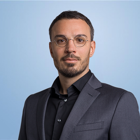 Dr. iur. Simon Huwiler